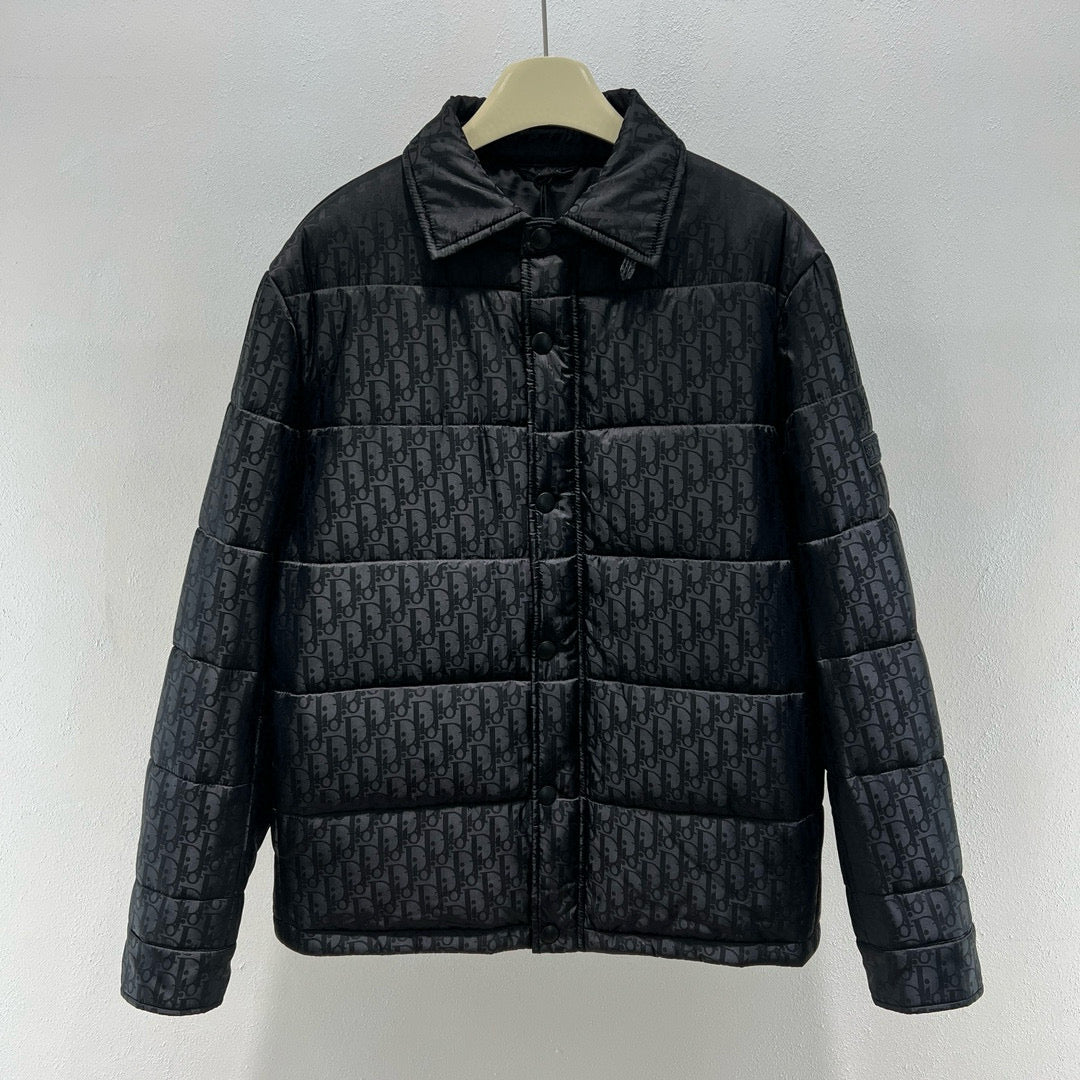 Schwarze Jacke