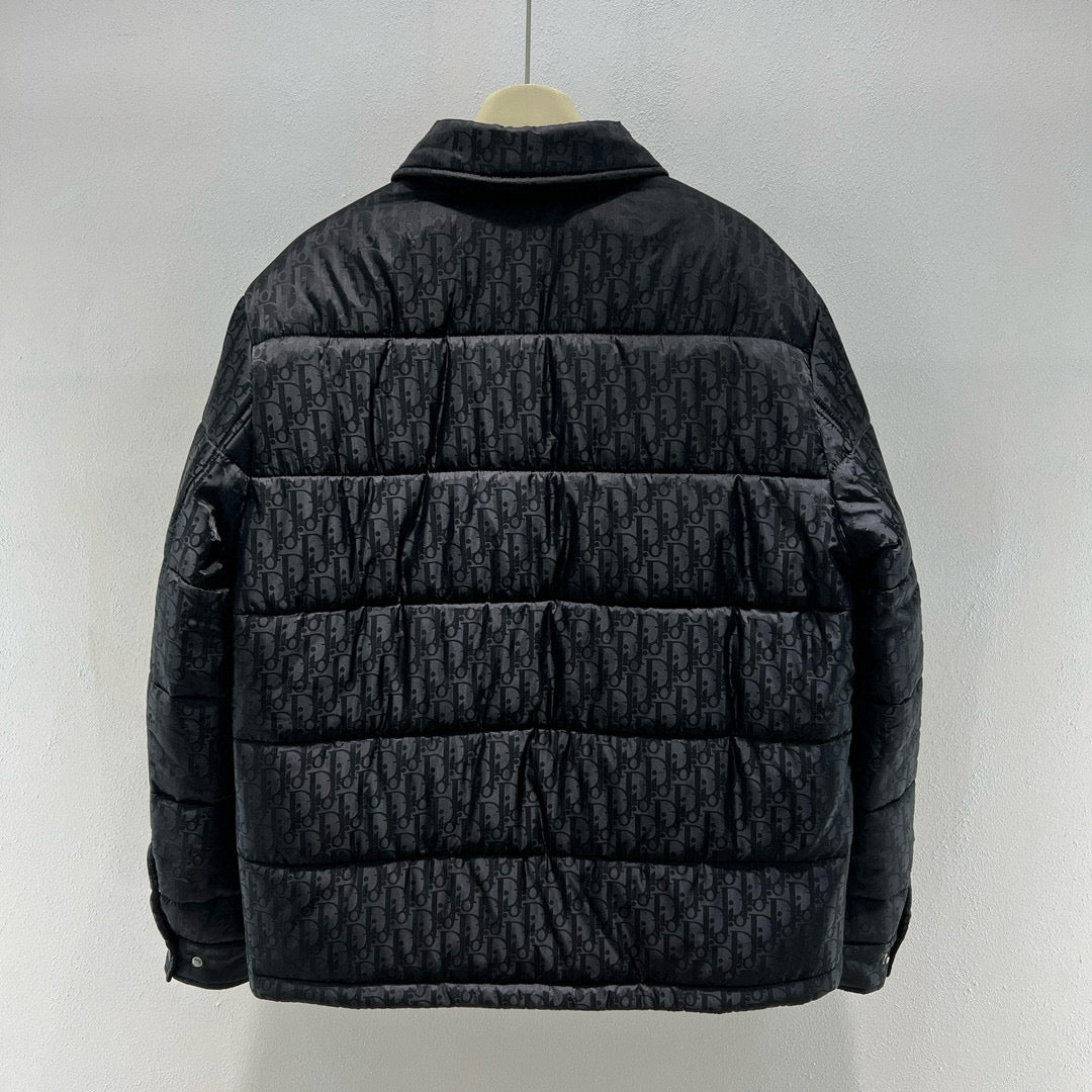 Schwarze Jacke