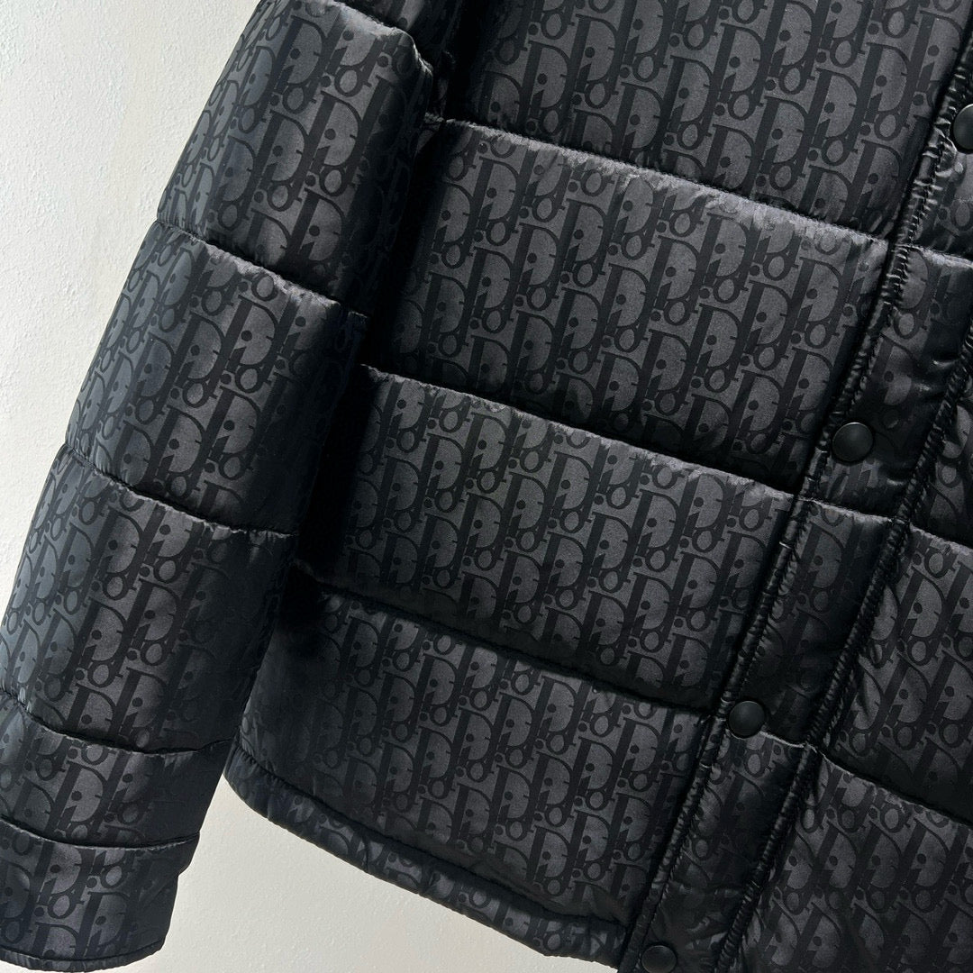 Schwarze Jacke