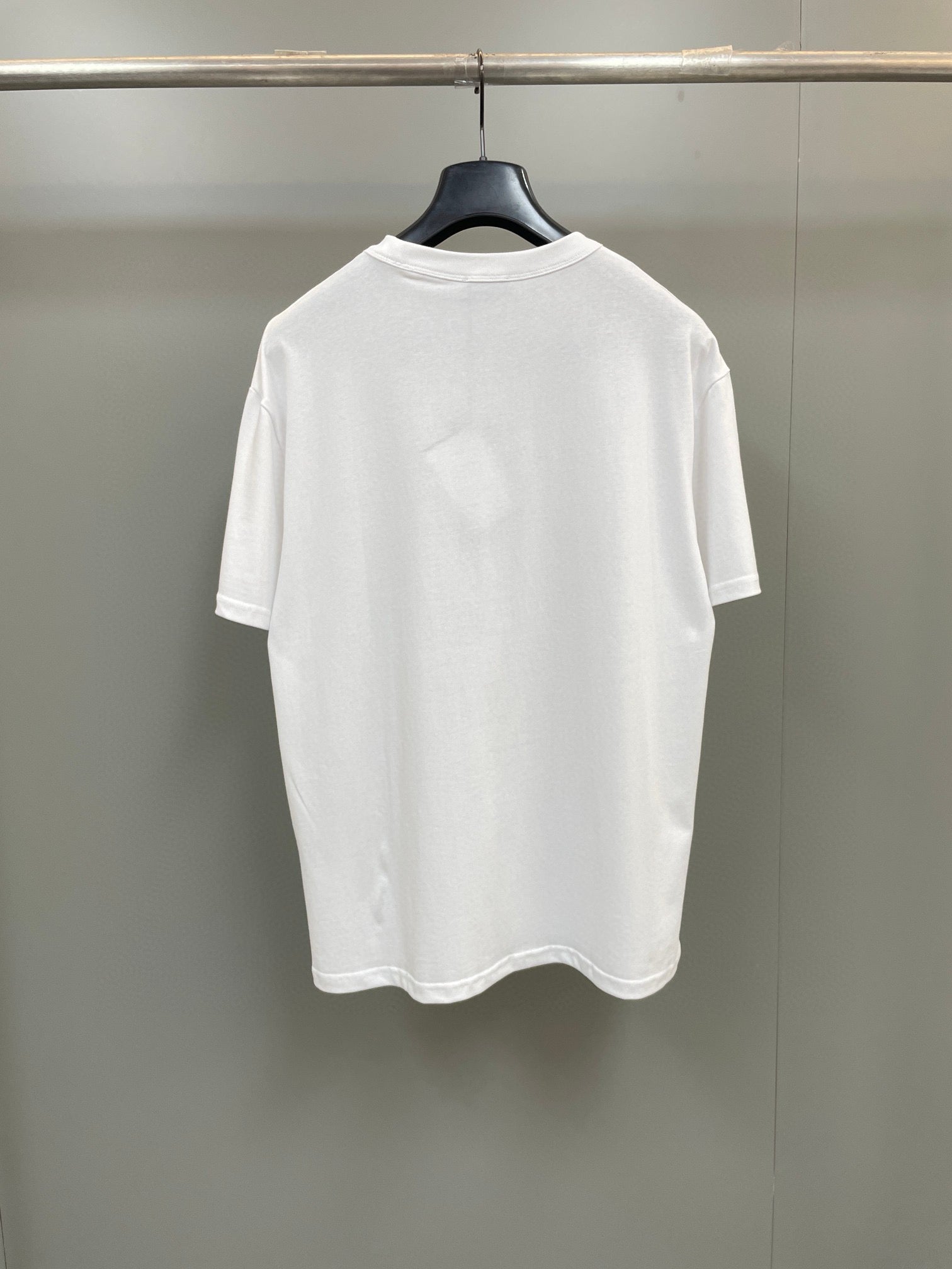 Weißes T-Shirt - Größe XL