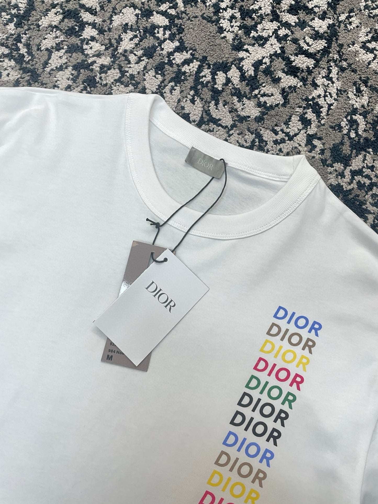 Weißes T-Shirt - Größe XL