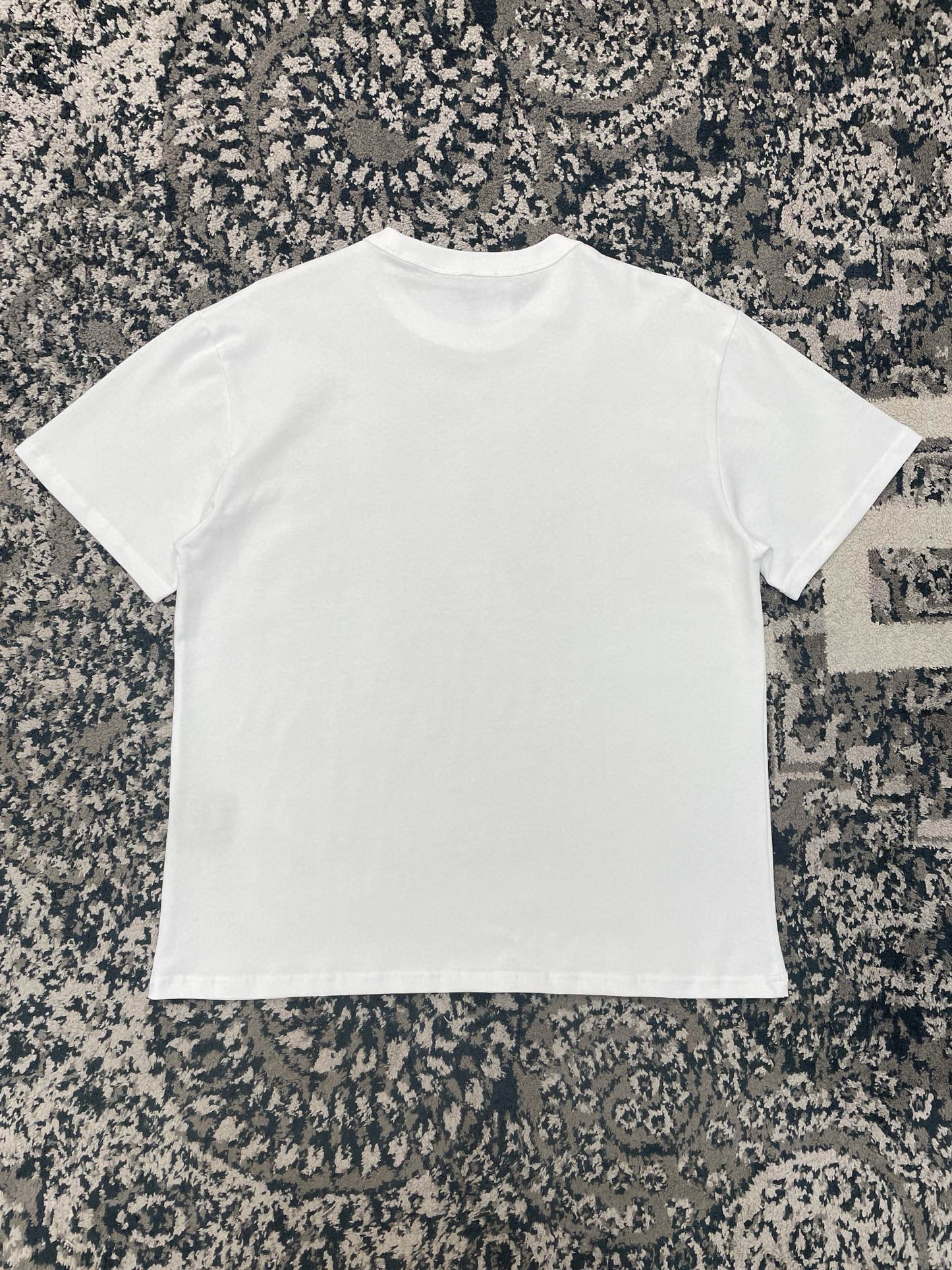 Weißes T-Shirt - Größe XL