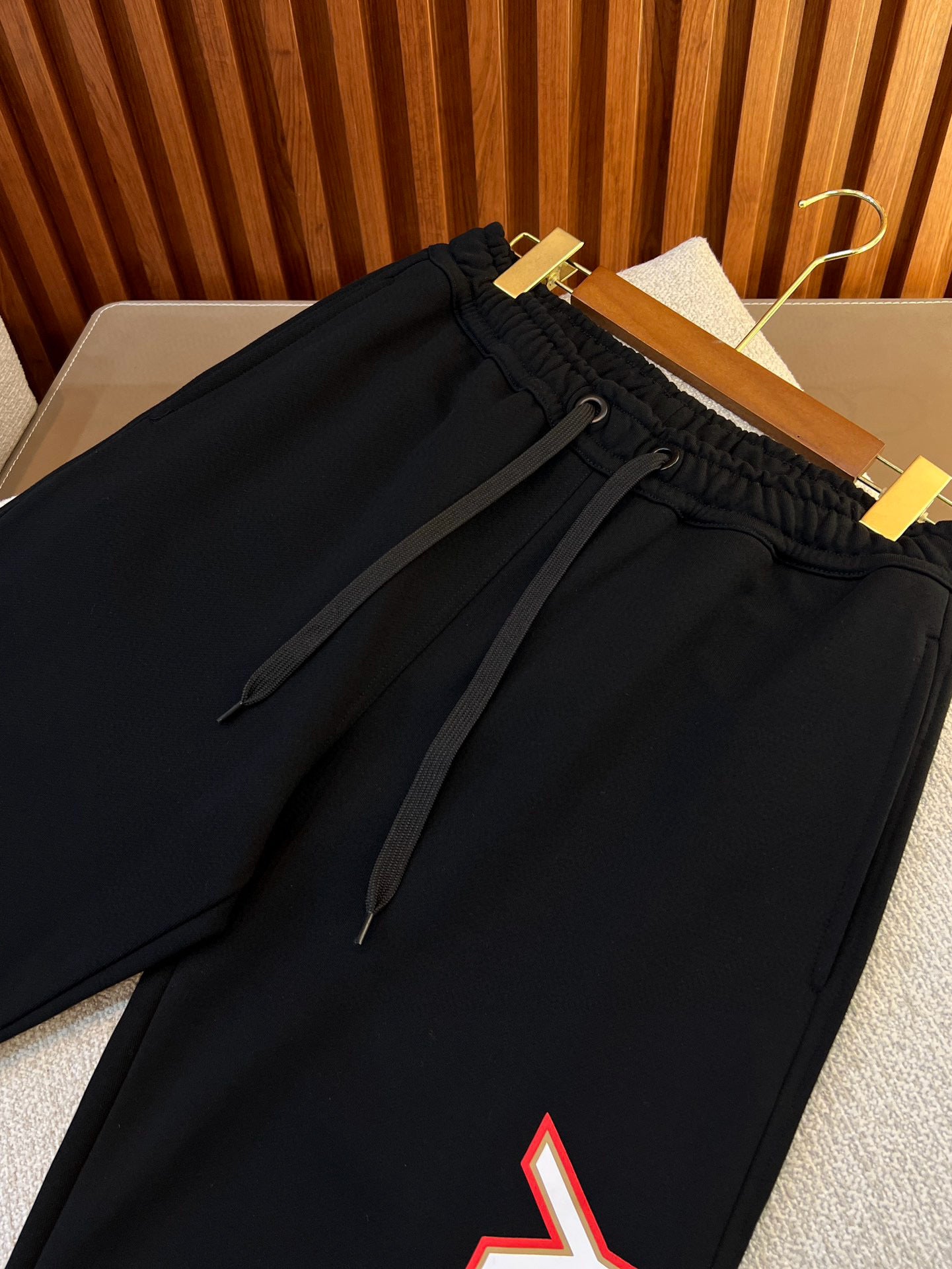 Black Pant - FashionHype.xyz