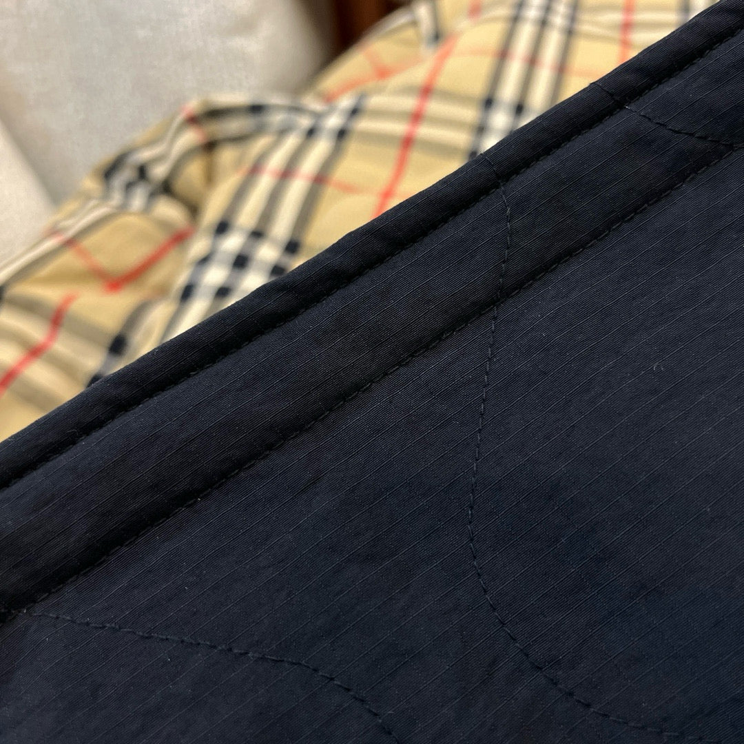 Black Jacket - FashionHype.xyz