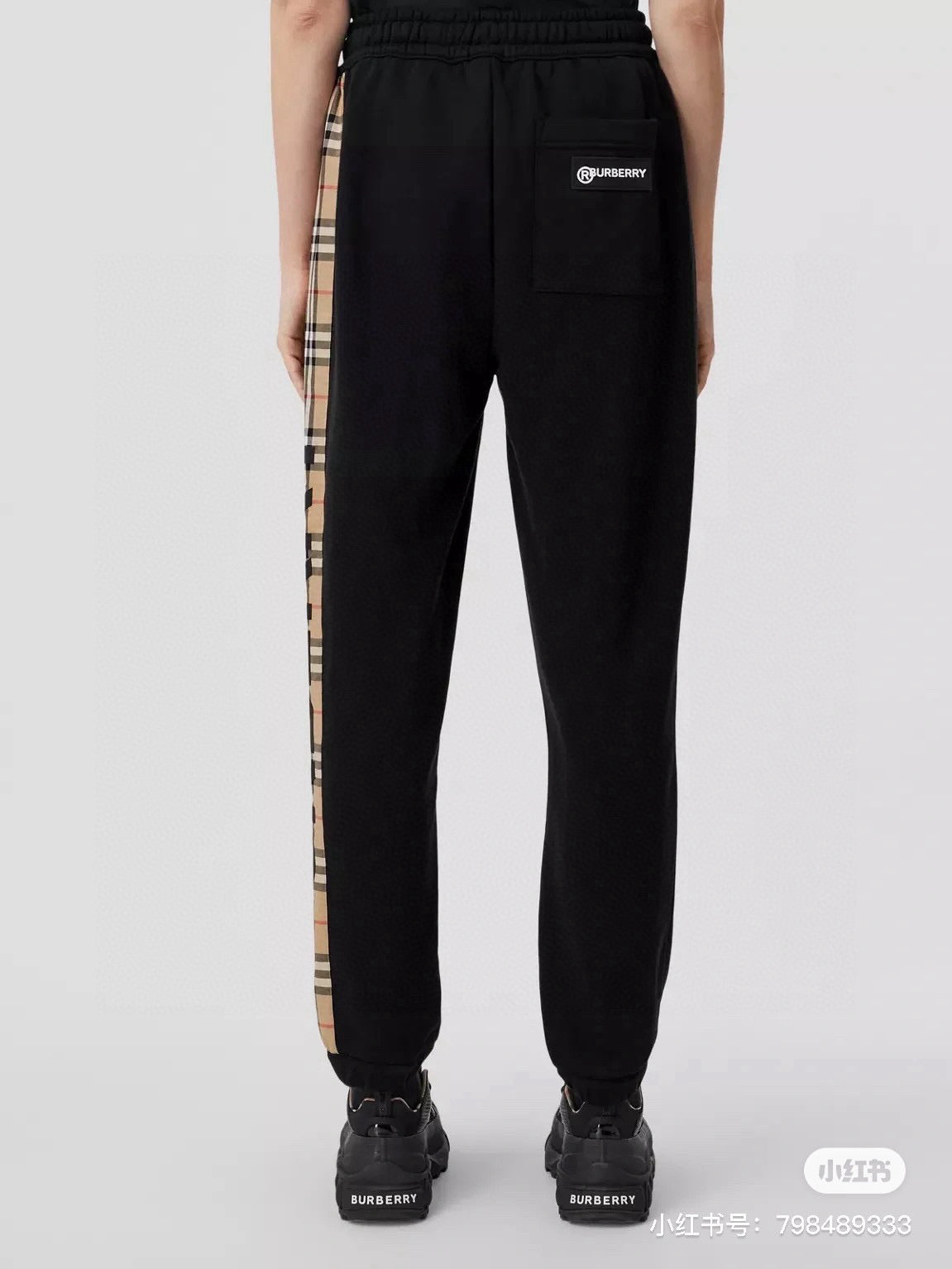 Schwarze Hose - Größe M