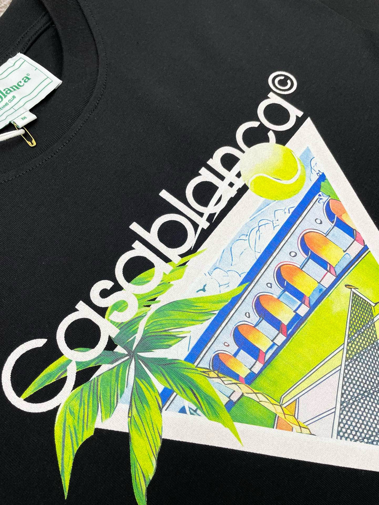 Black and White T-shirt - FashionHype.xyz