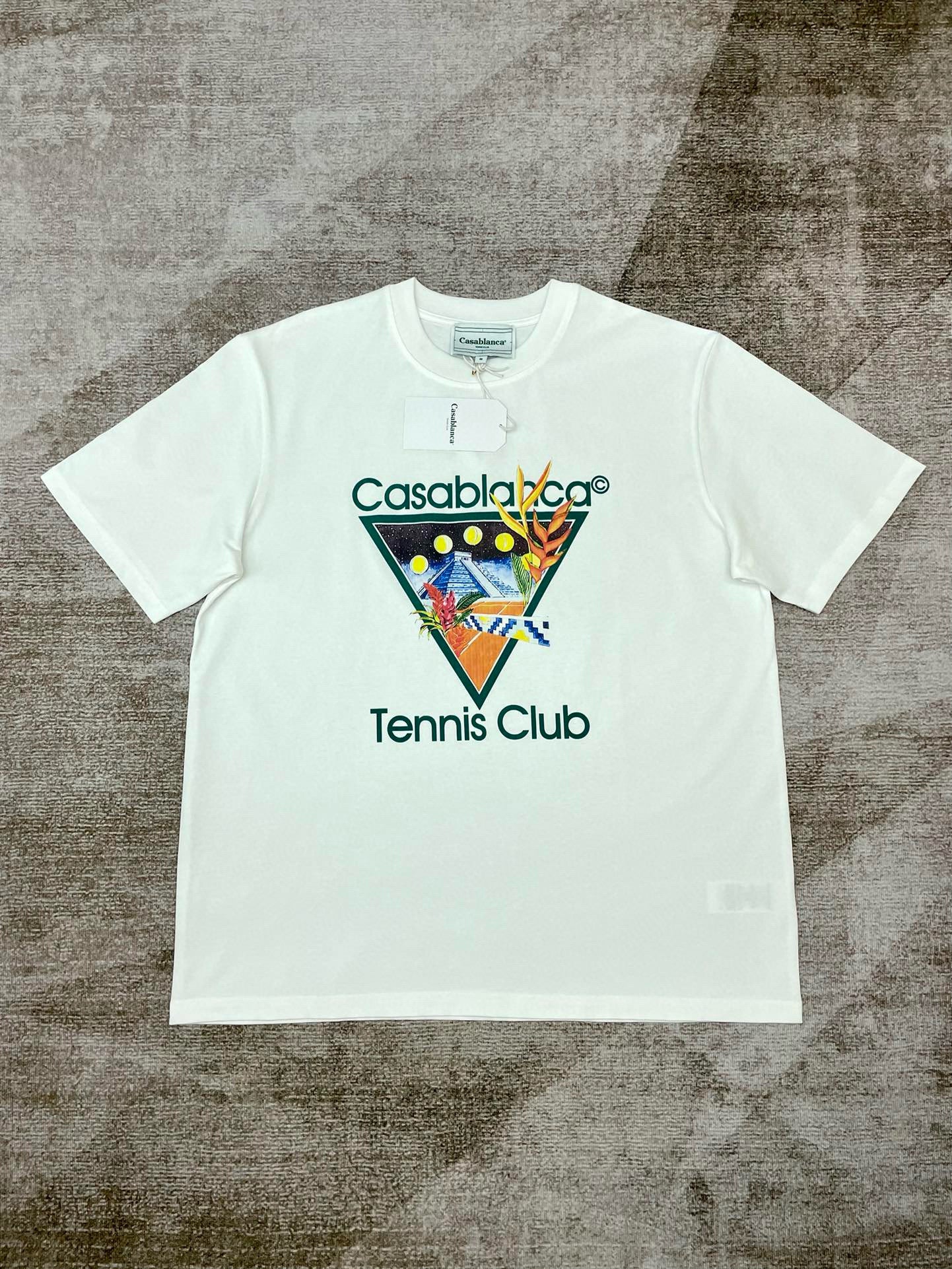 weißes T-Shirt