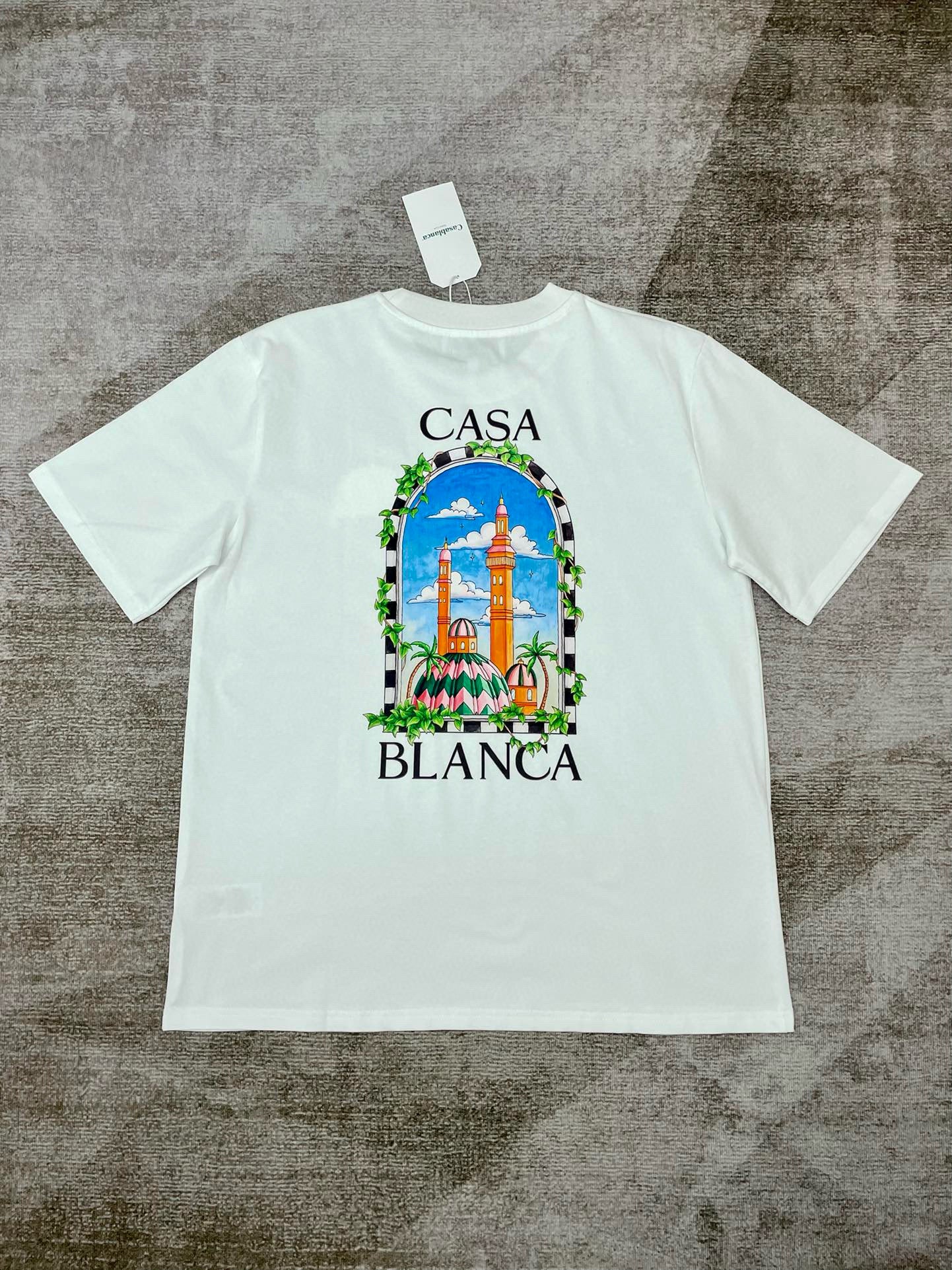 White T-shirt - FashionHype.xyz