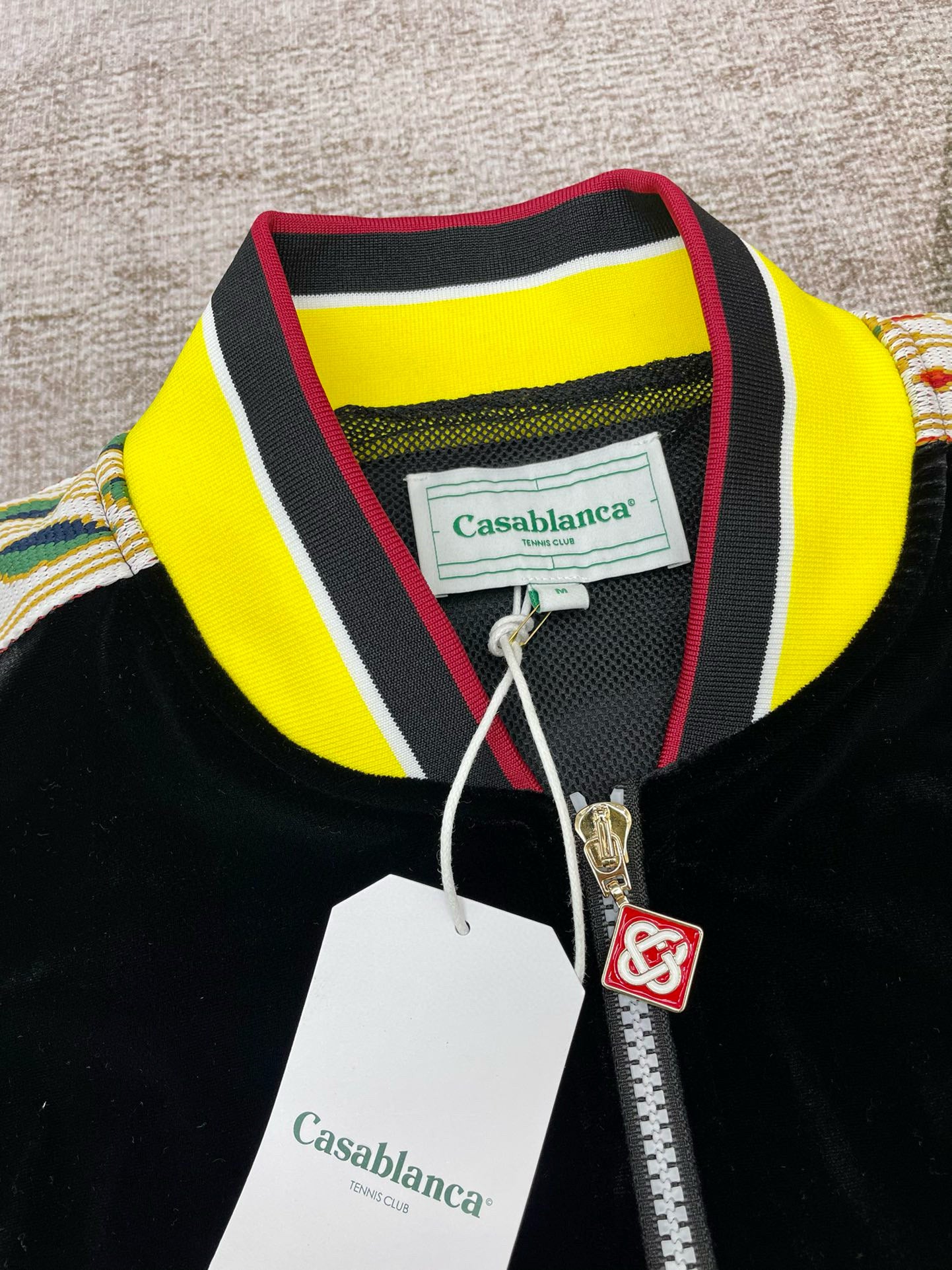 Mehrfarbige Jacke