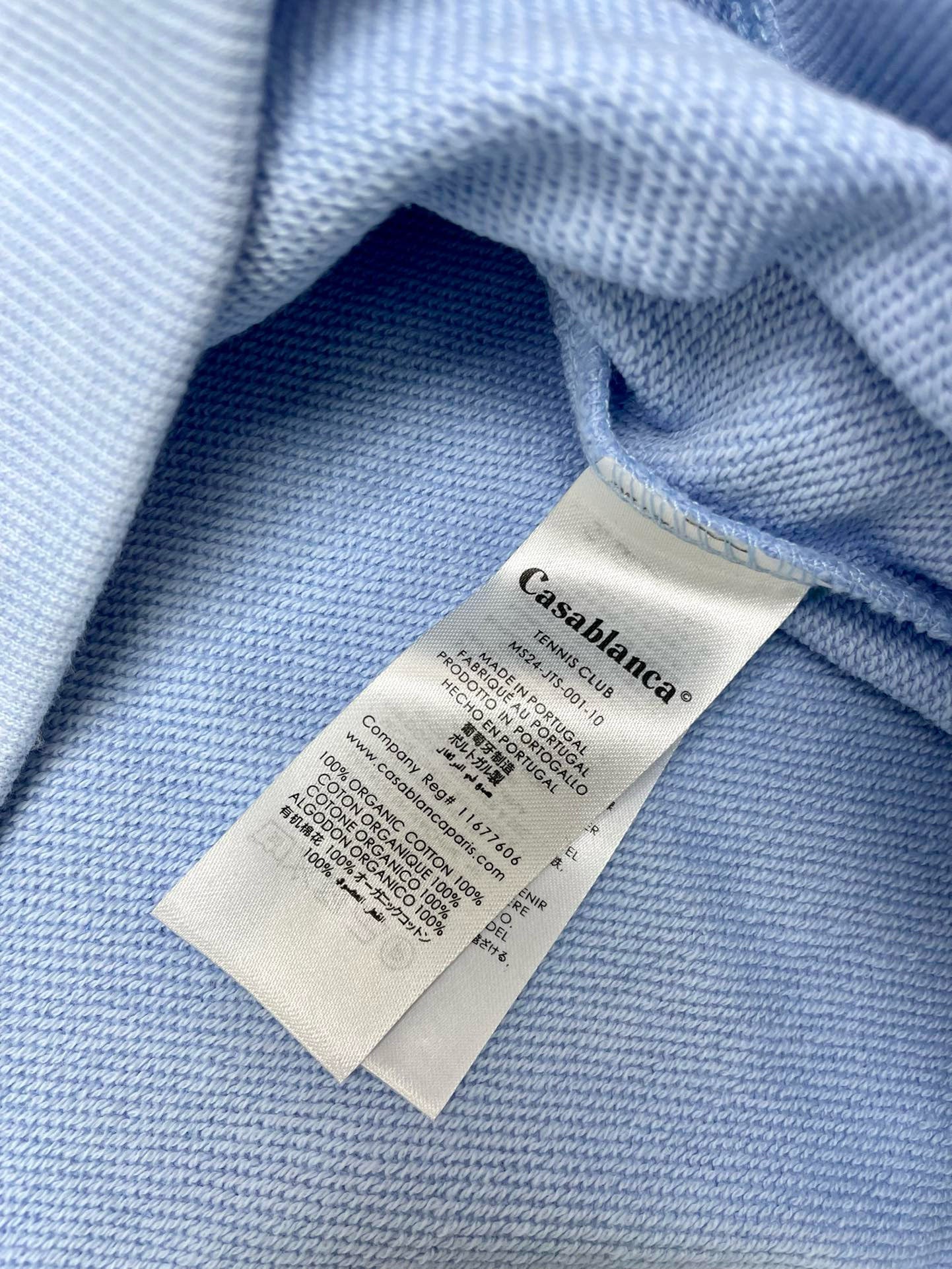 Himmelblaues Sweatshirt