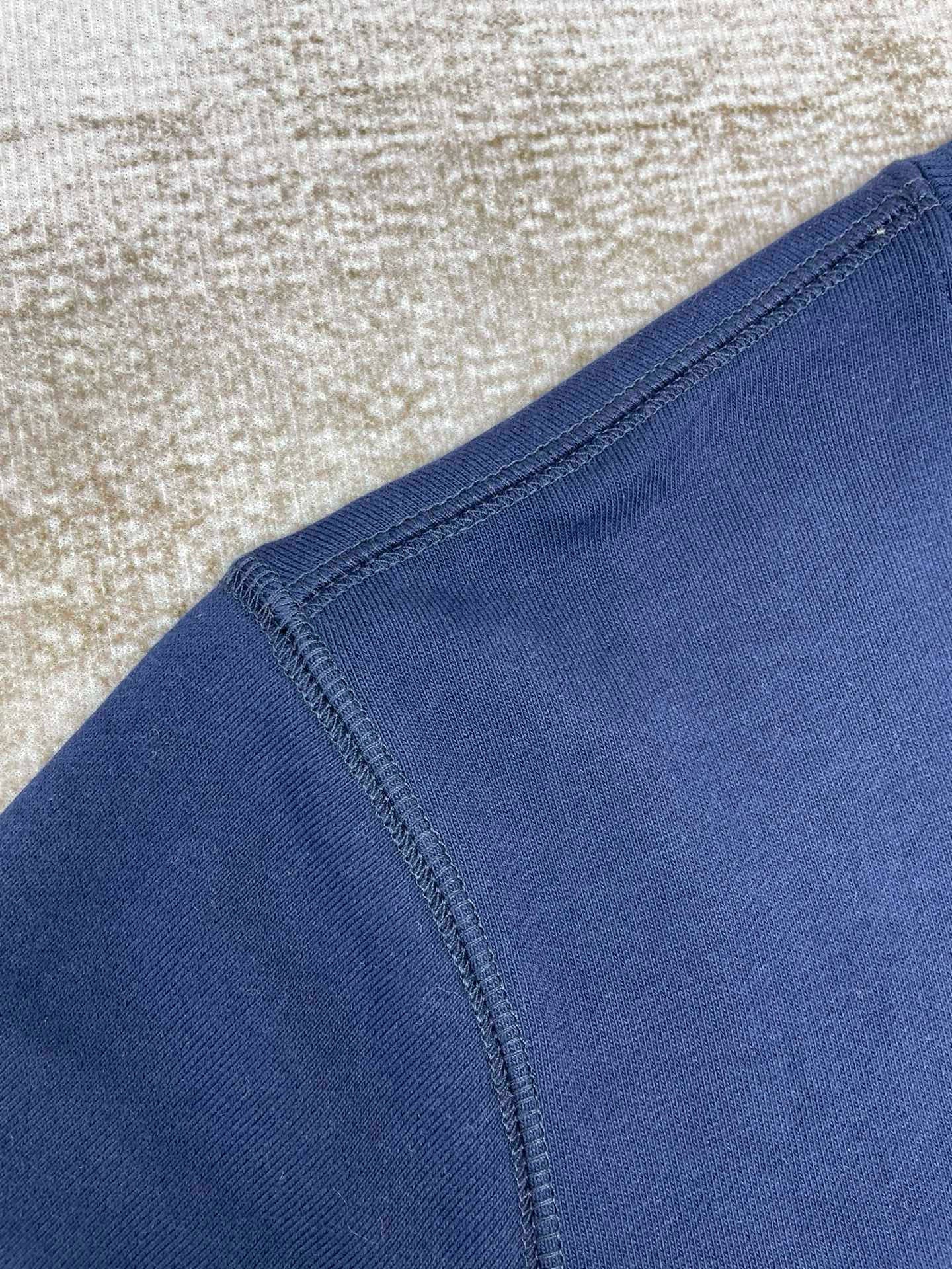 Blue Sweatshirt - FashionHype.xyz
