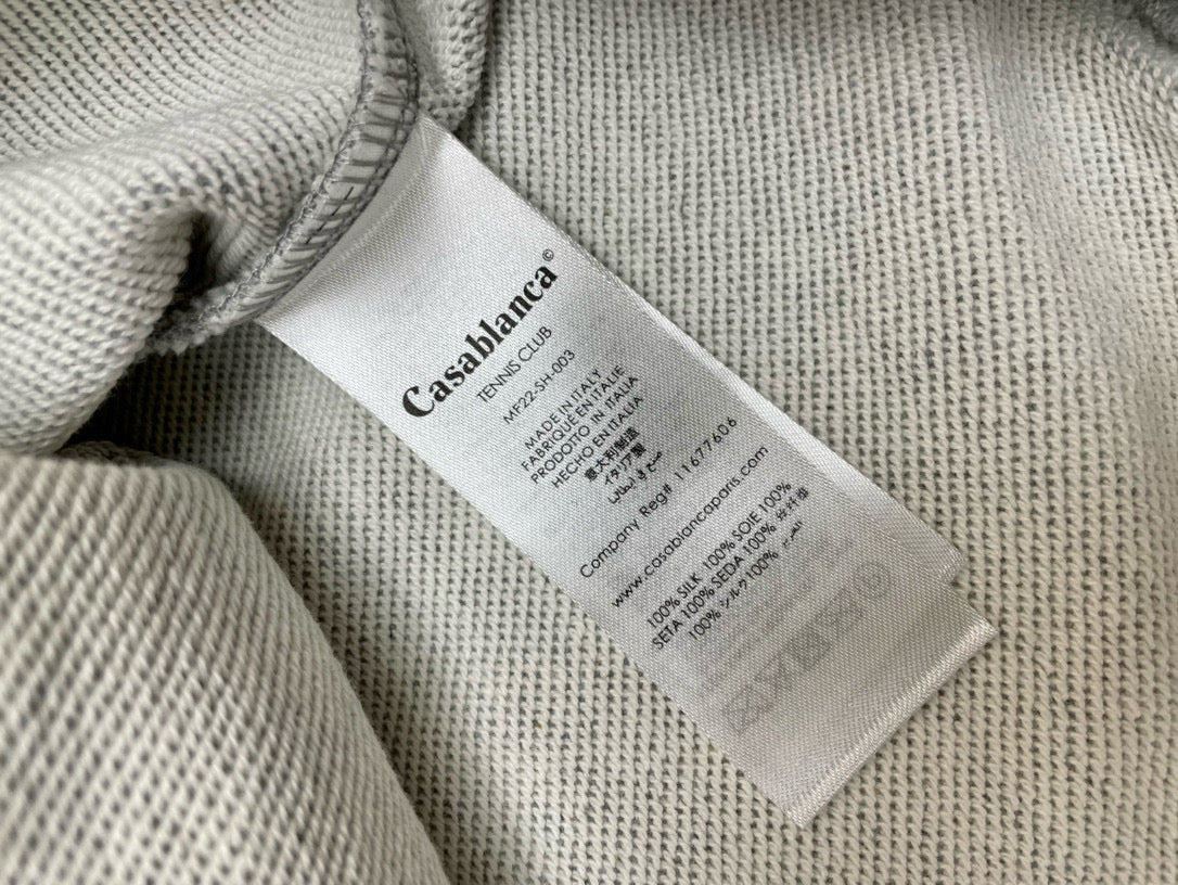 Graues und weißes Sweatshirt