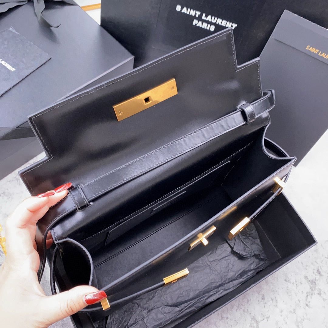 Black Bag - FashionHype.xyz