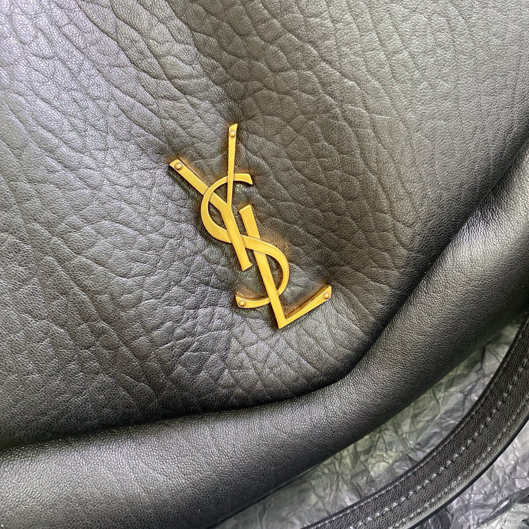 Schwarze Tasche