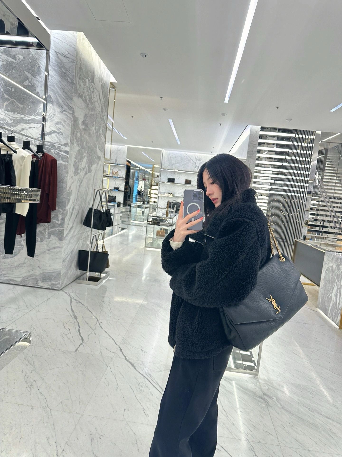 Schwarze Tasche