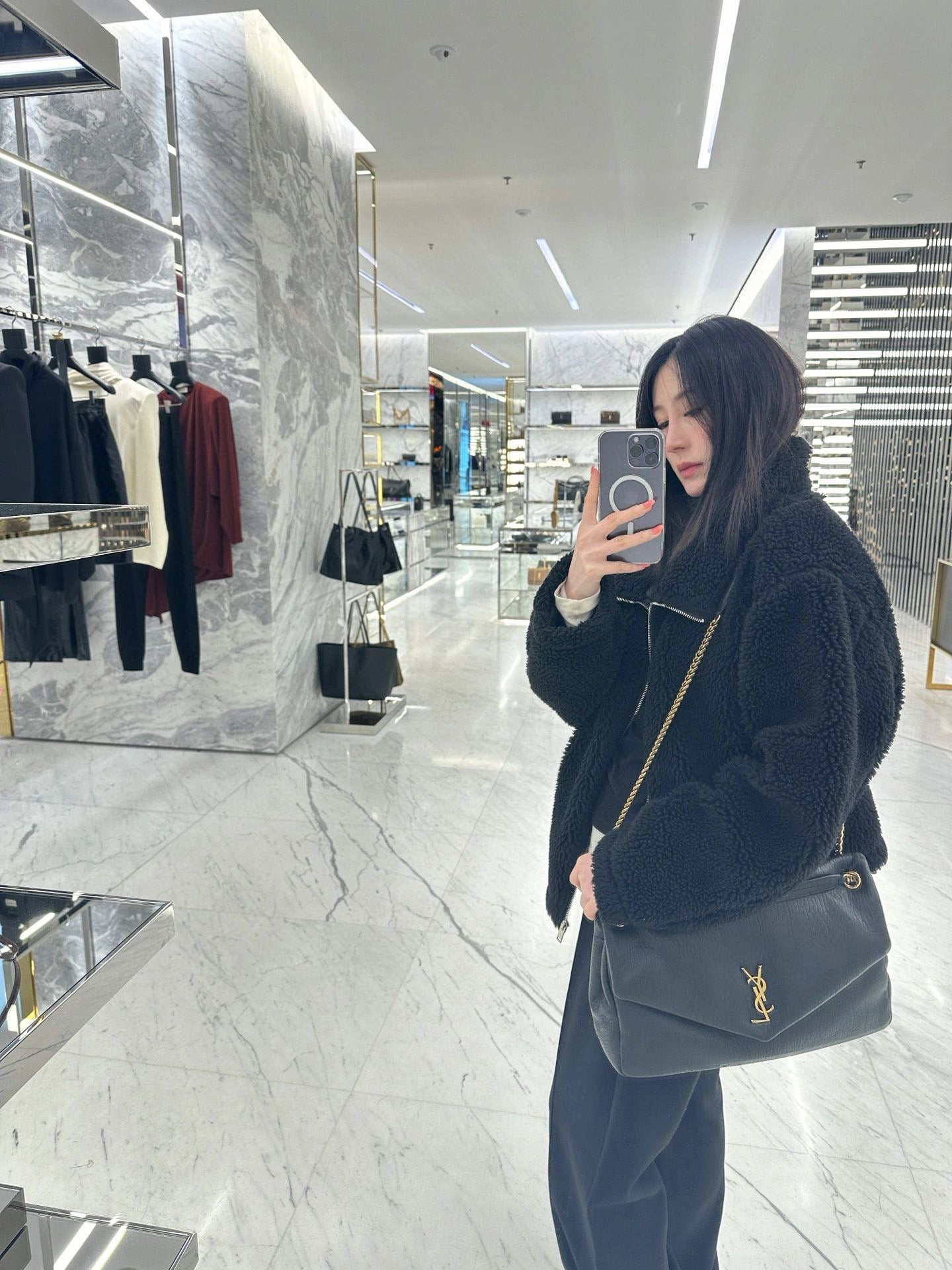 Schwarze Tasche