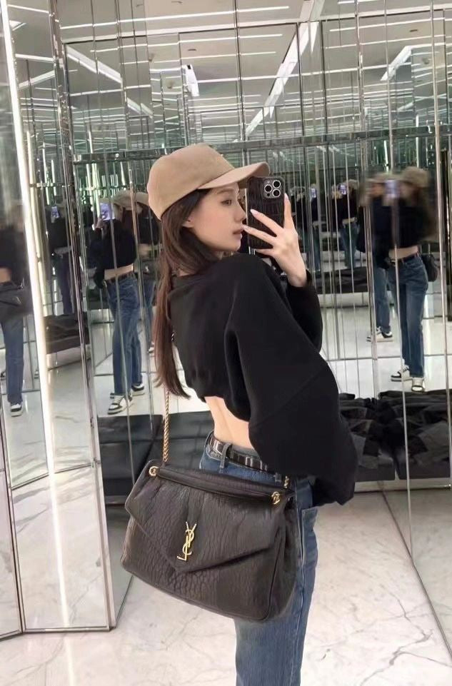 Schwarze Tasche