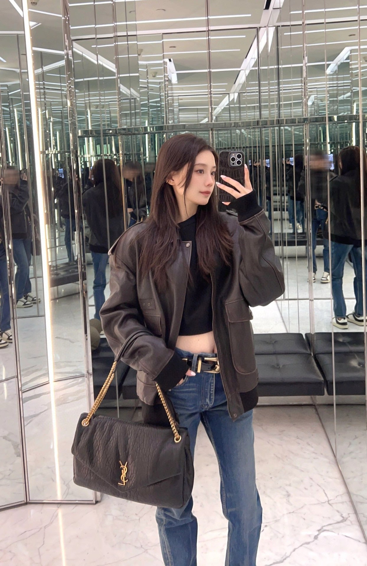 Schwarze Tasche