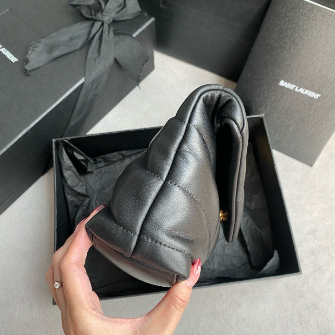 Schwarze und khakifarbene Tasche