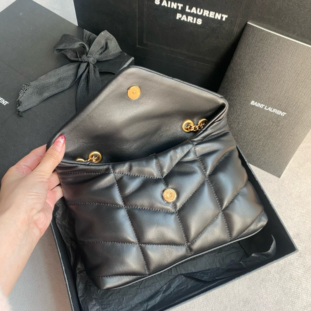 Schwarze und khakifarbene Tasche
