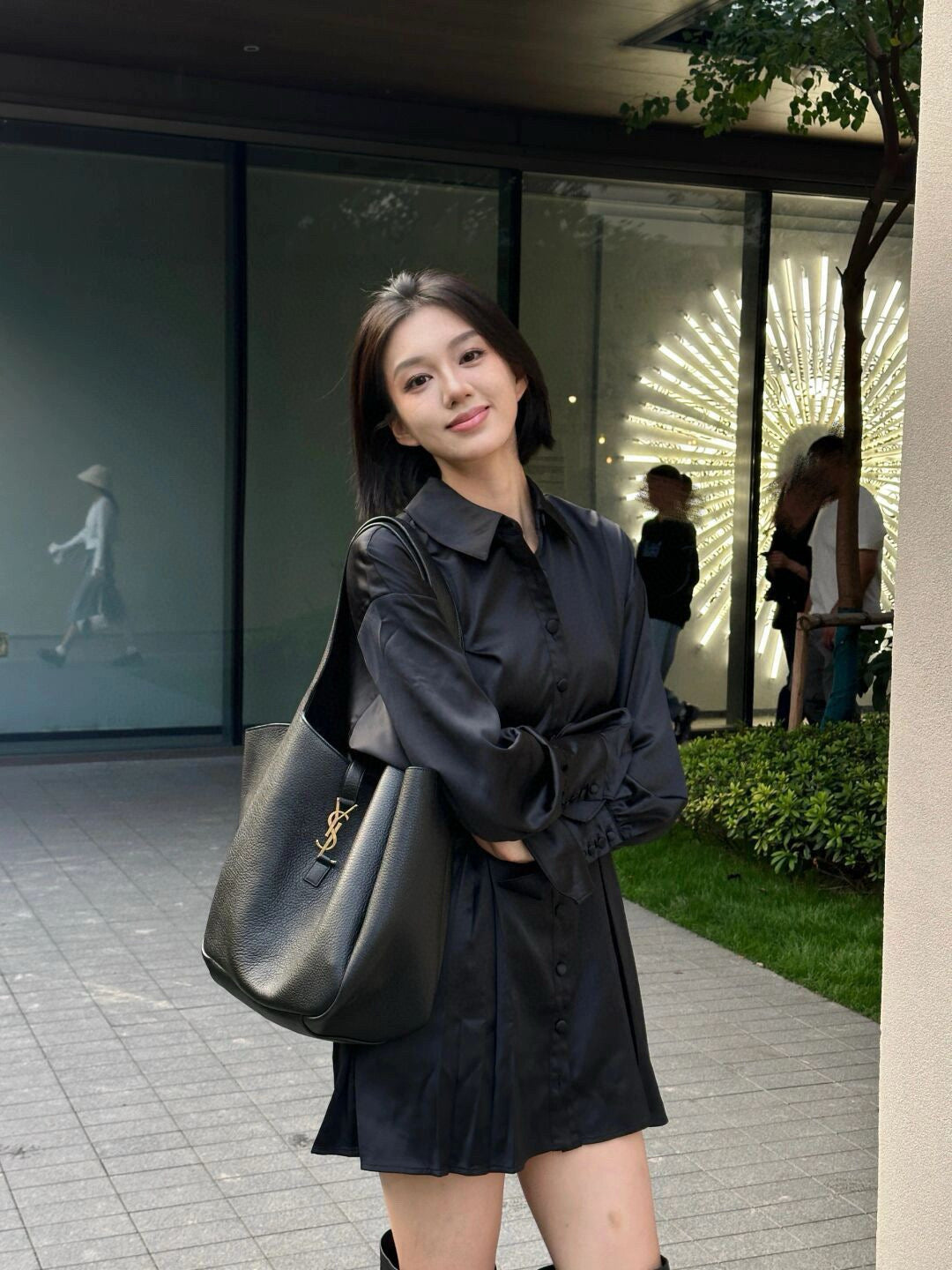 Black Bag - FashionHype.xyz