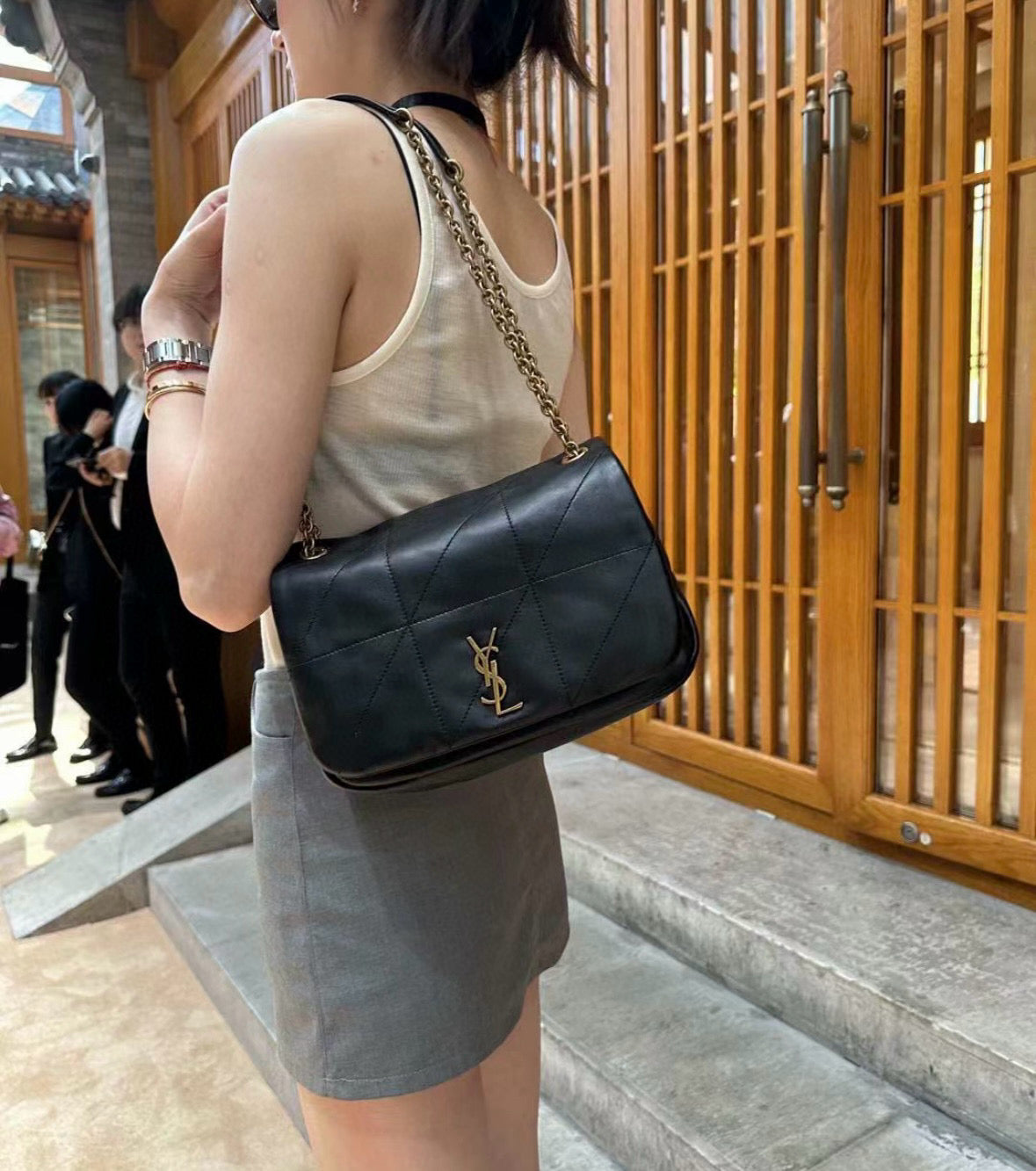 Schwarze Tasche