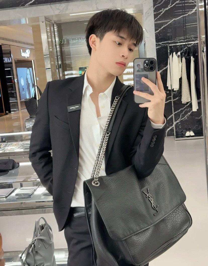 Black Bag - FashionHype.xyz