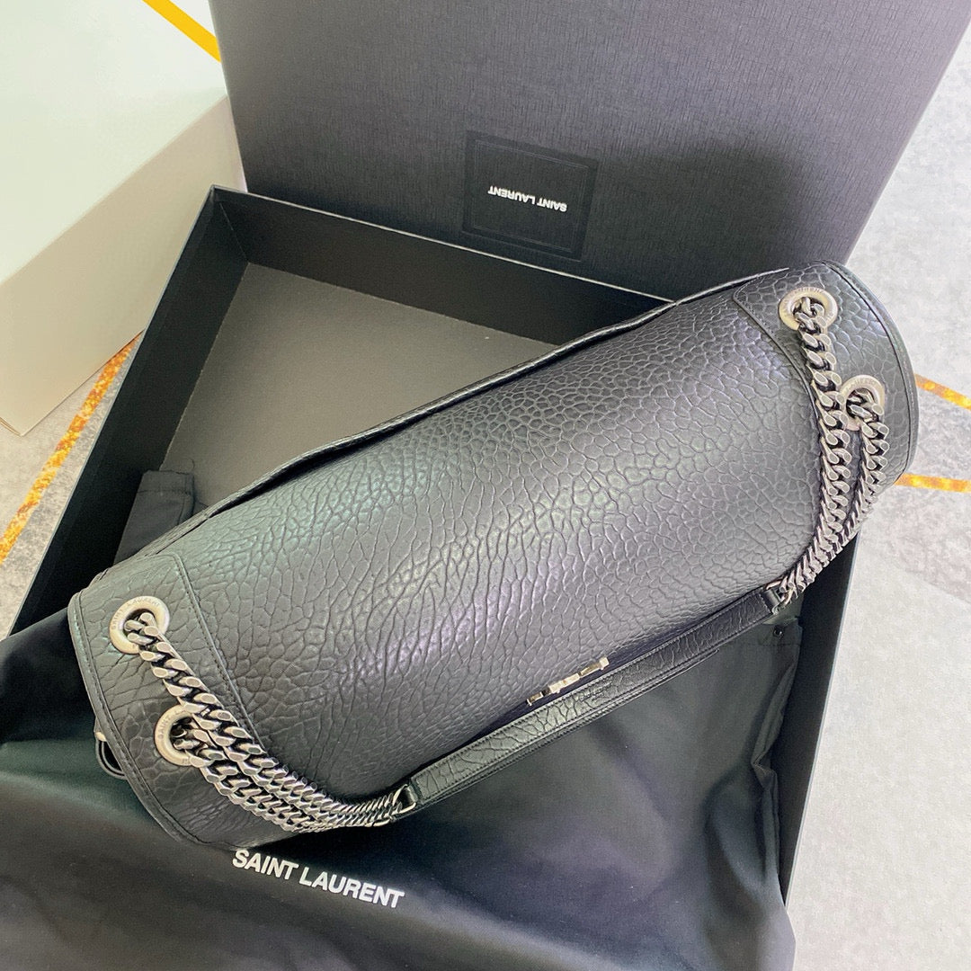 Black Bag - FashionHype.xyz