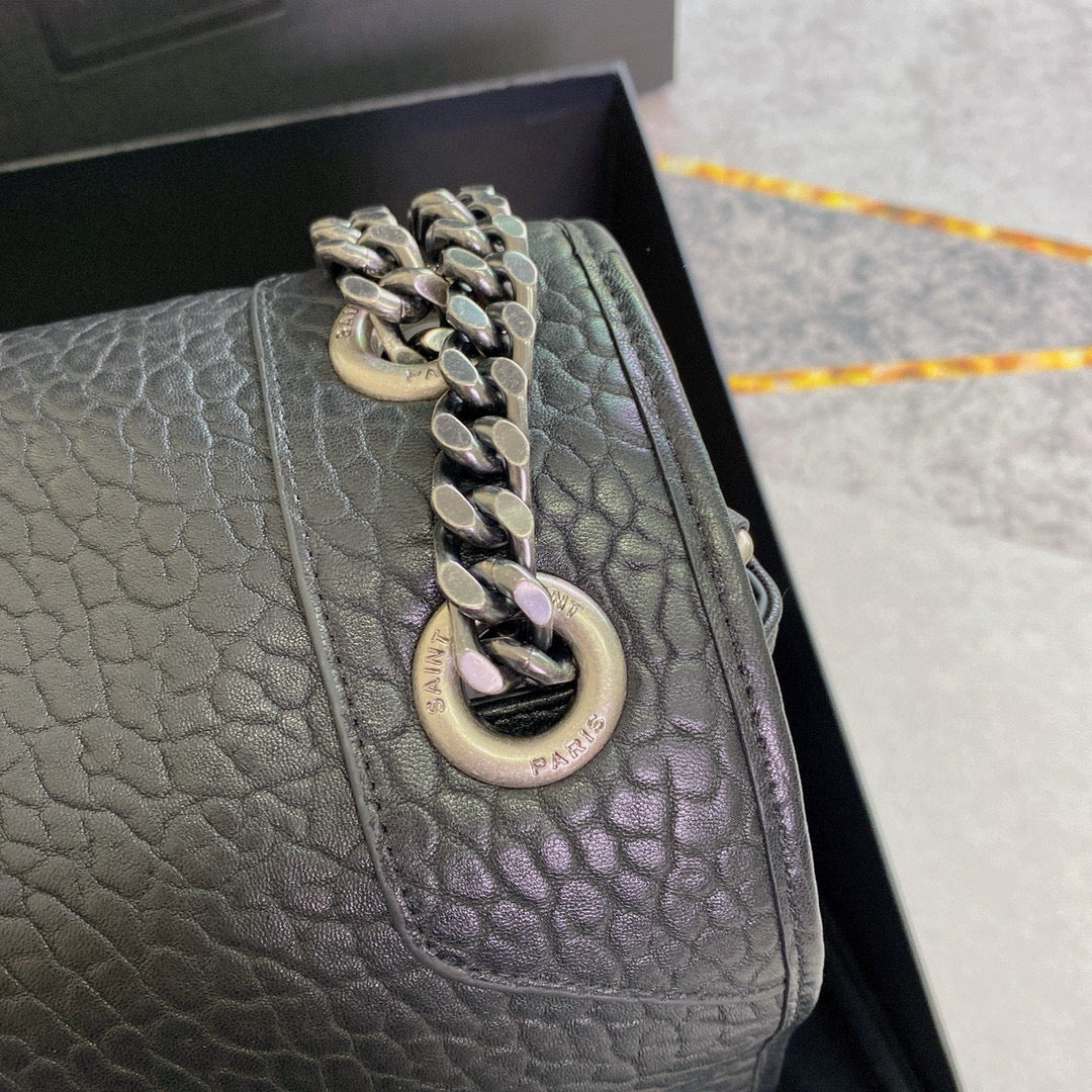 Black Bag - FashionHype.xyz