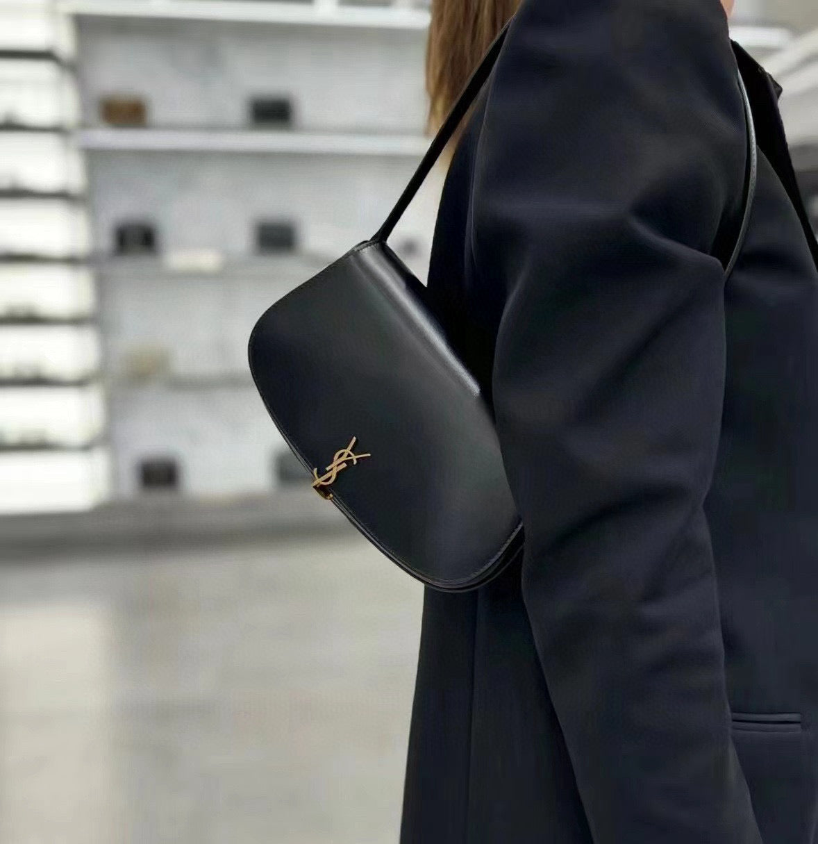 Black Bag - FashionHype.xyz