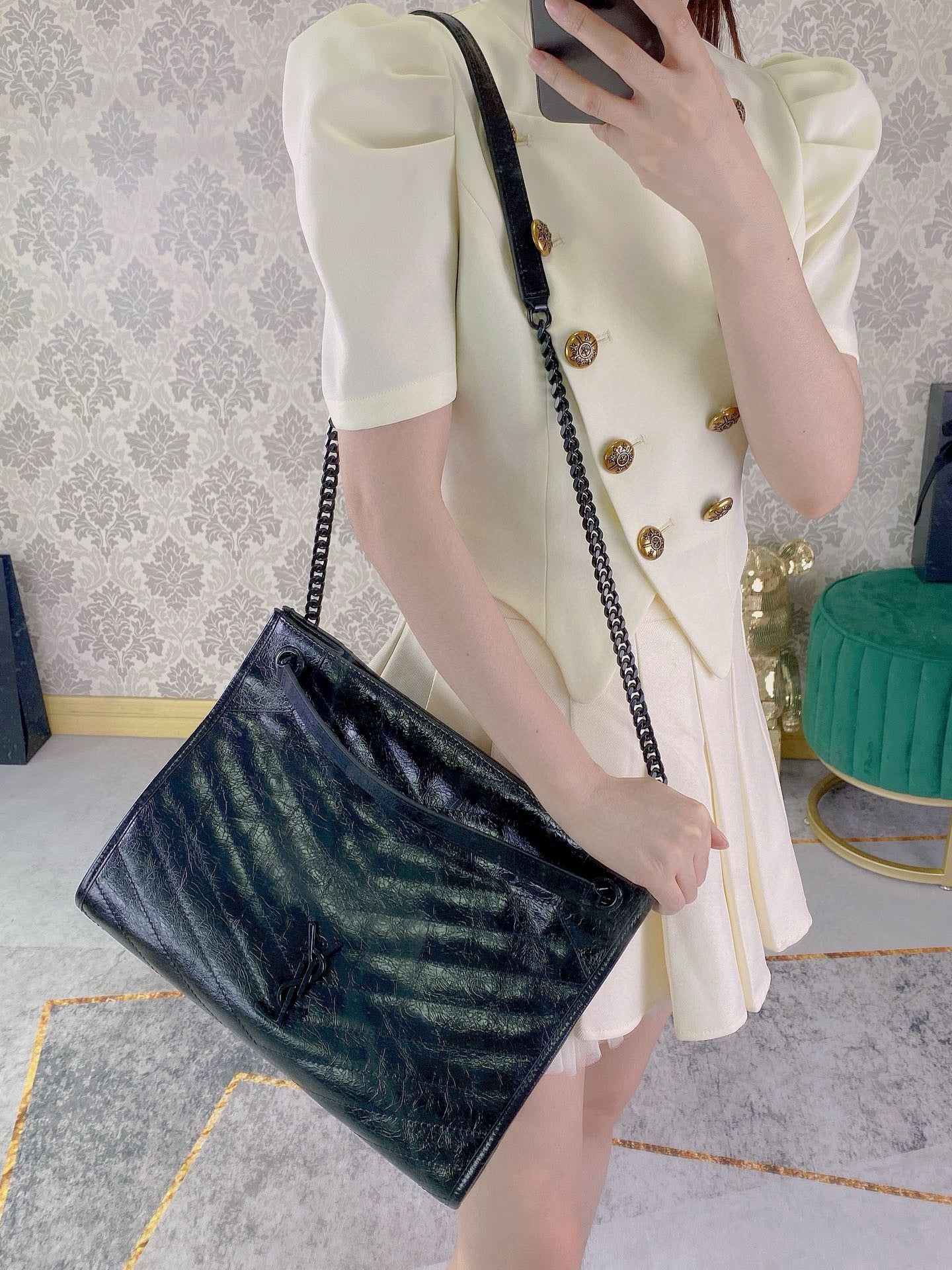 Schwarze Tasche