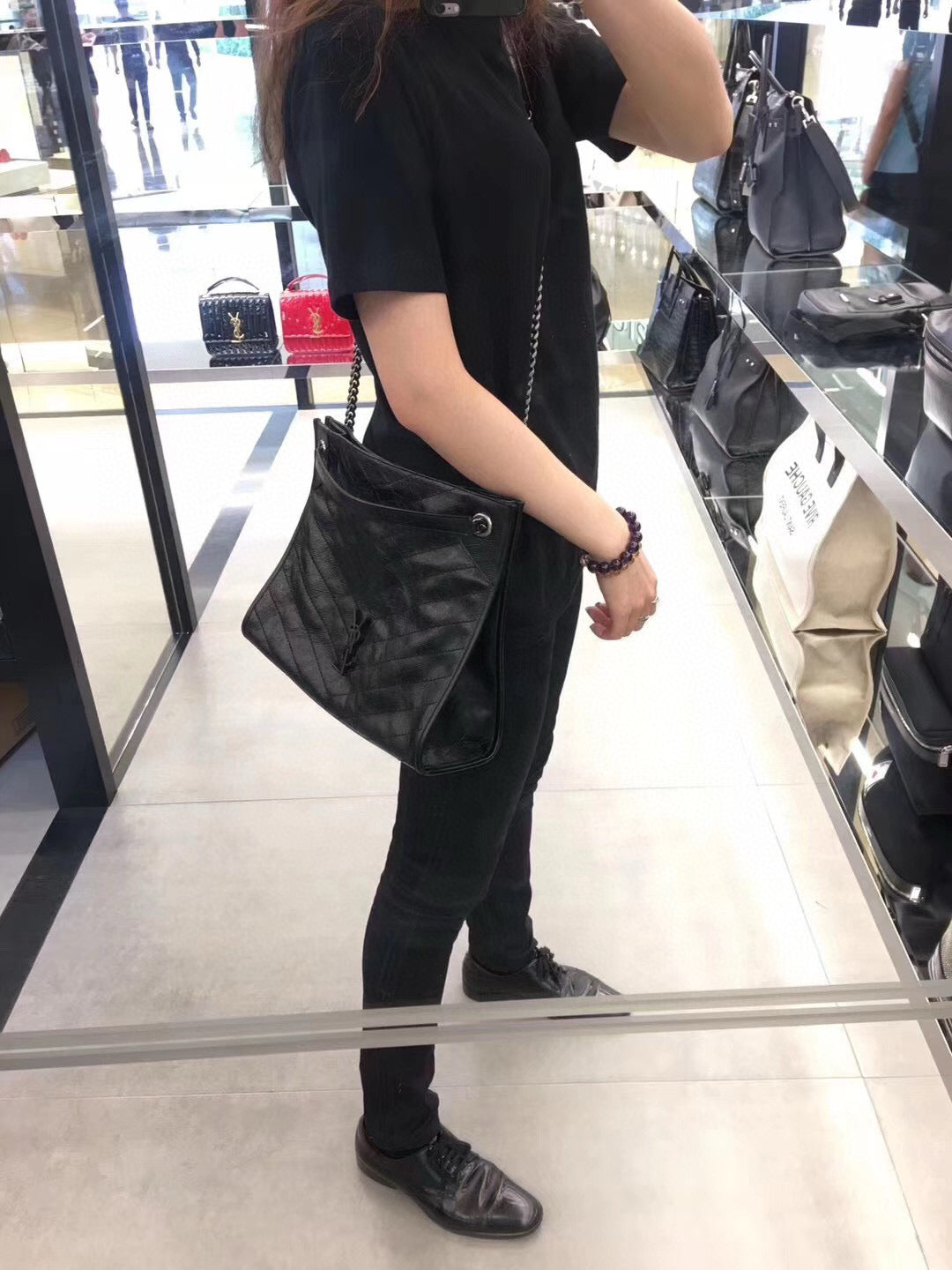 Schwarze Tasche