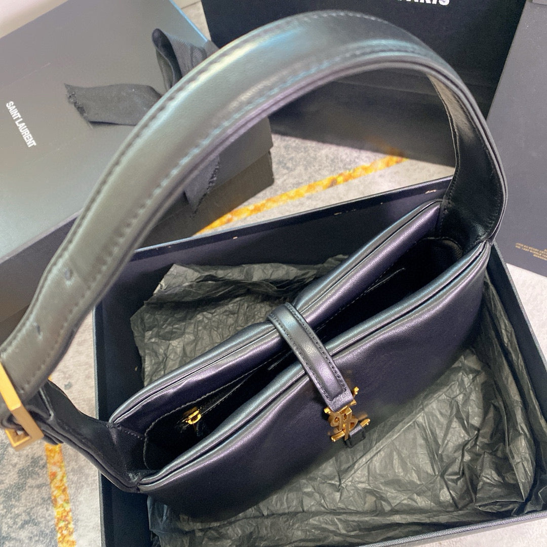 Schwarze Tasche