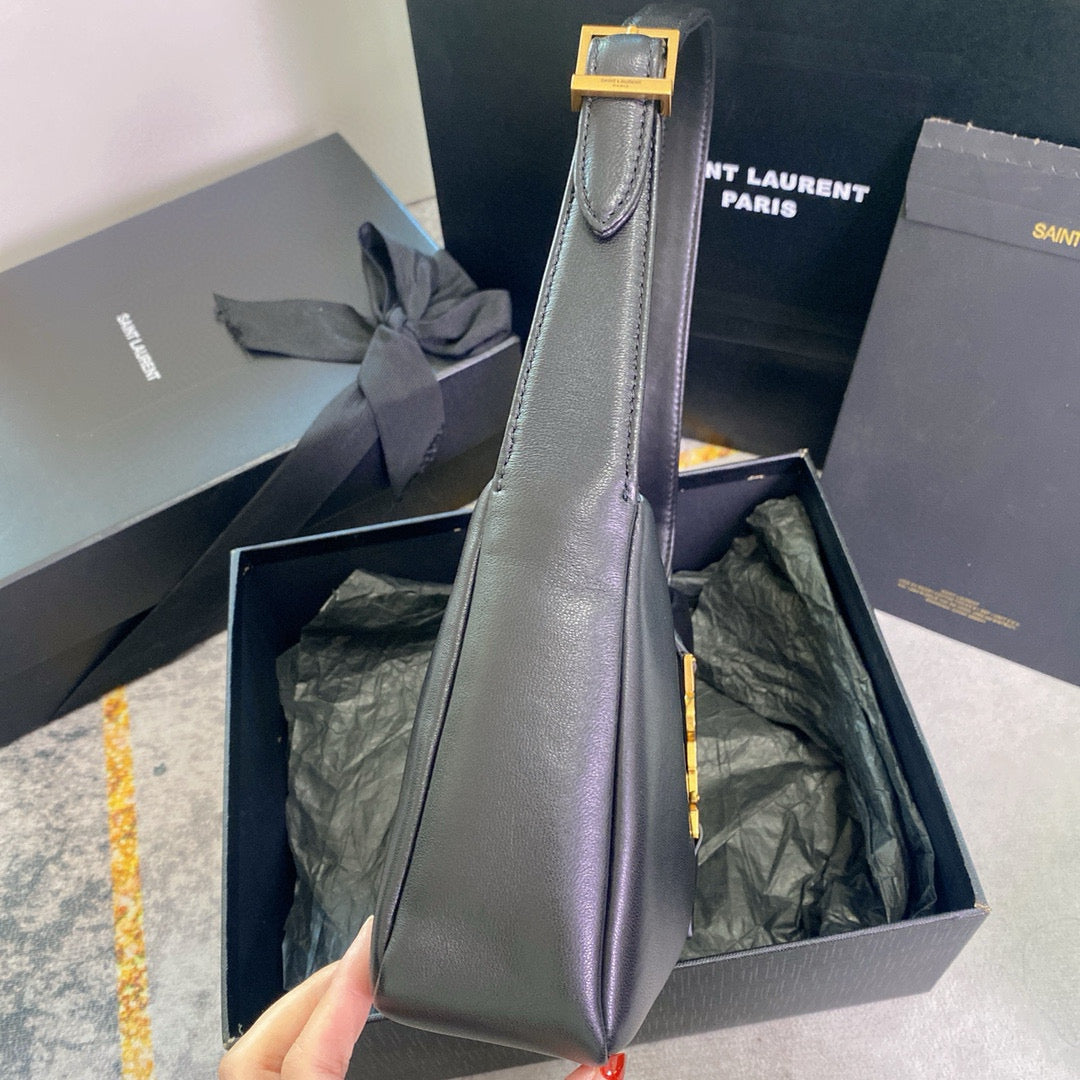 Schwarze Tasche