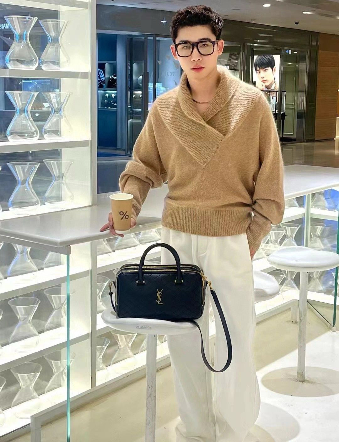 Schwarze Tasche