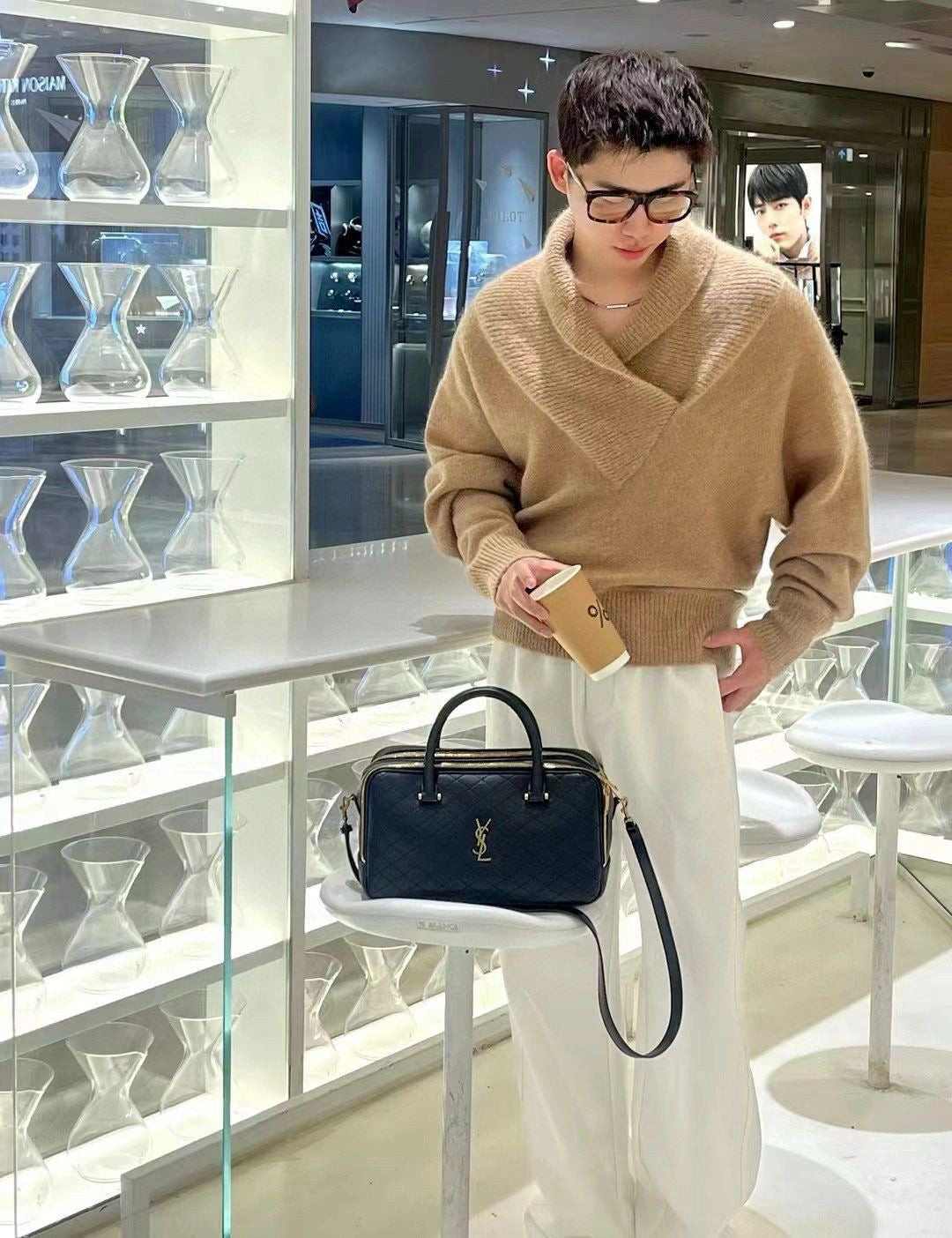 Schwarze Tasche