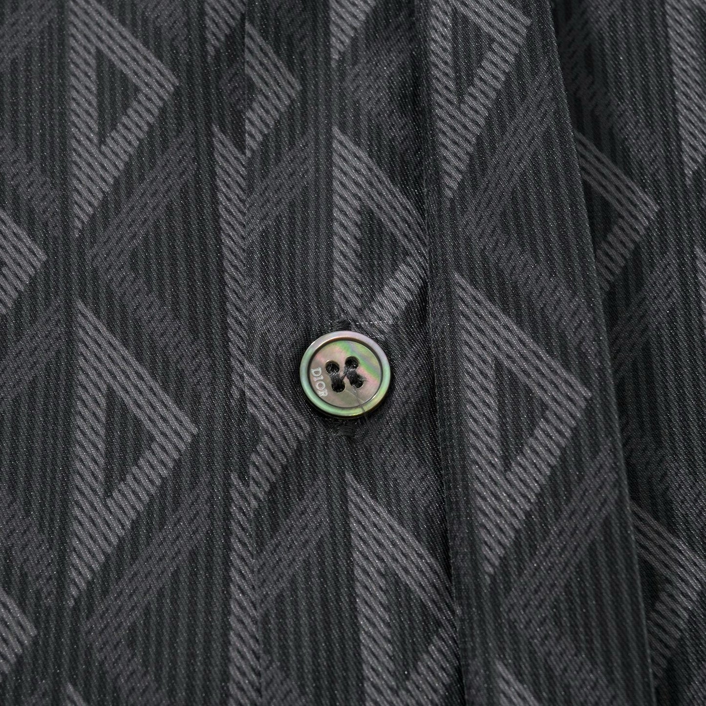 قميص أسود - مقاس 41