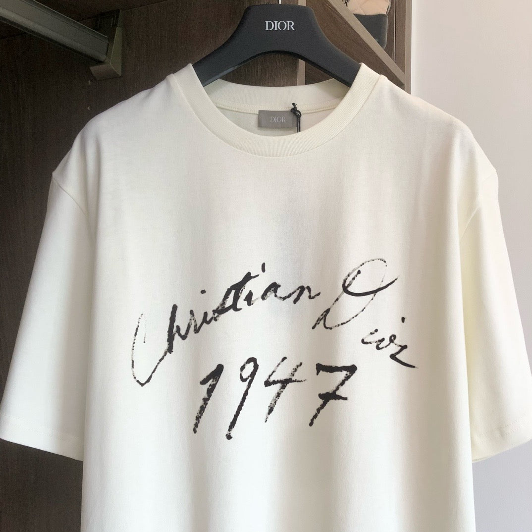 White and Green T-shirt - FashionHype.xyz
