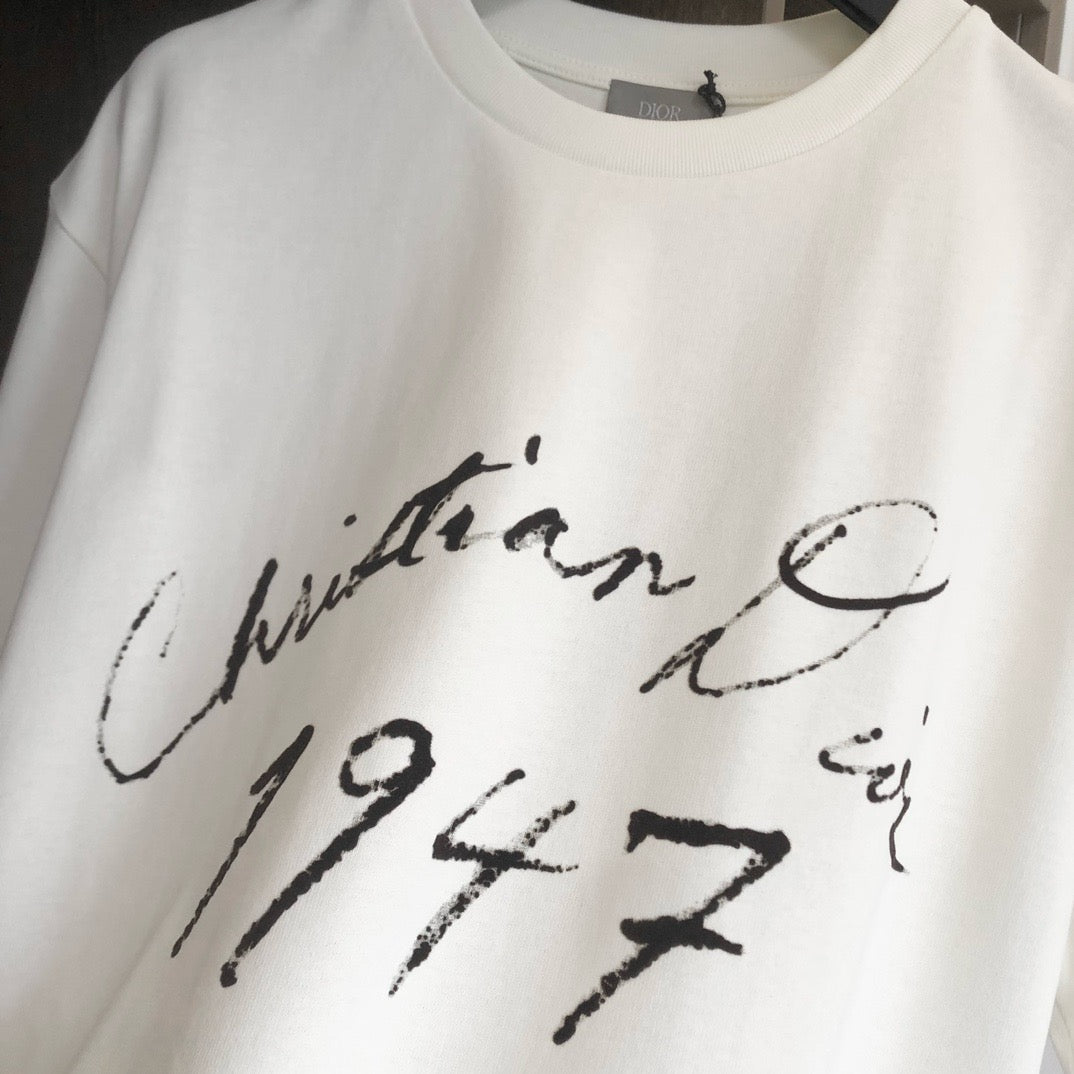 White and Green T-shirt - FashionHype.xyz