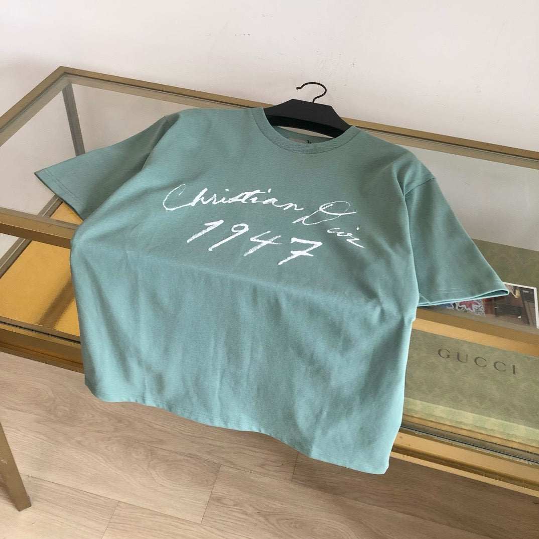 White and Green T-shirt - FashionHype.xyz