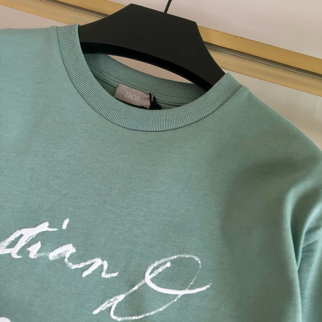 White and Green T-shirt - FashionHype.xyz