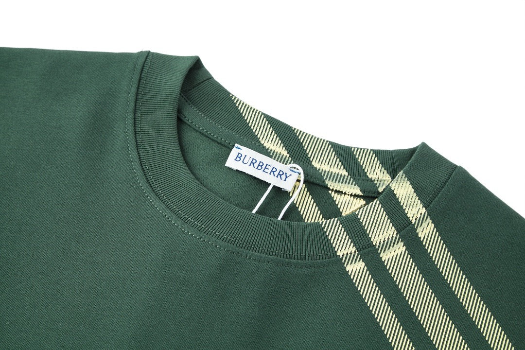 Black,White and Green T-shirt - FashionHype.xyz