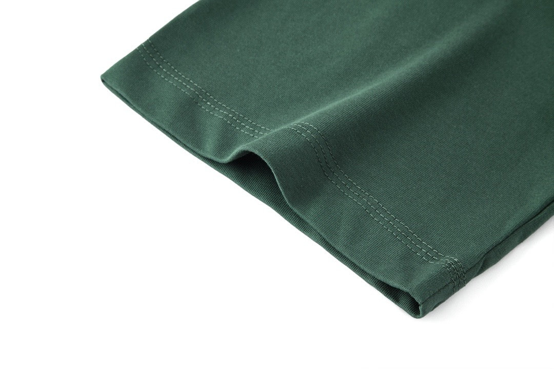 Black,White and Green T-shirt - FashionHype.xyz