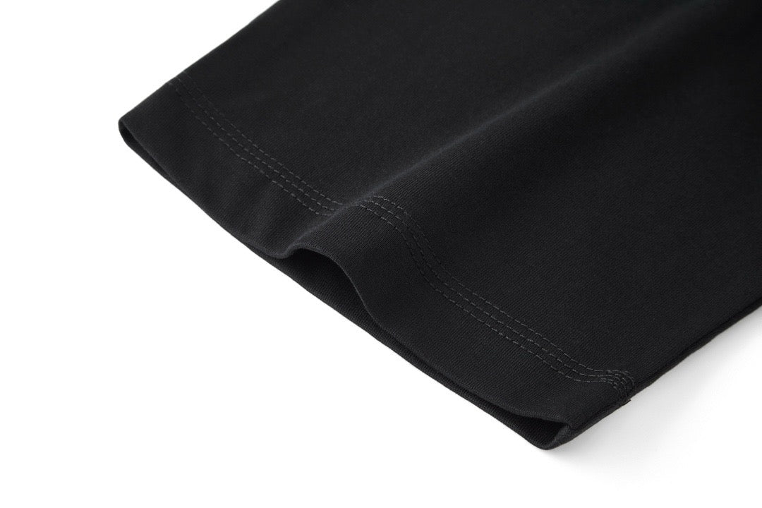 Black,White and Green T-shirt - FashionHype.xyz