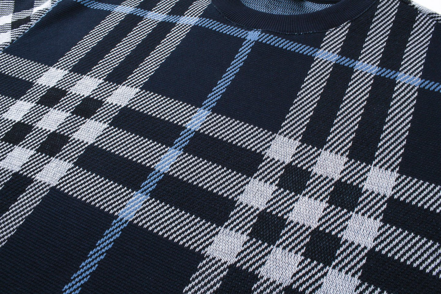 Mehrfarbiges T-Shirt