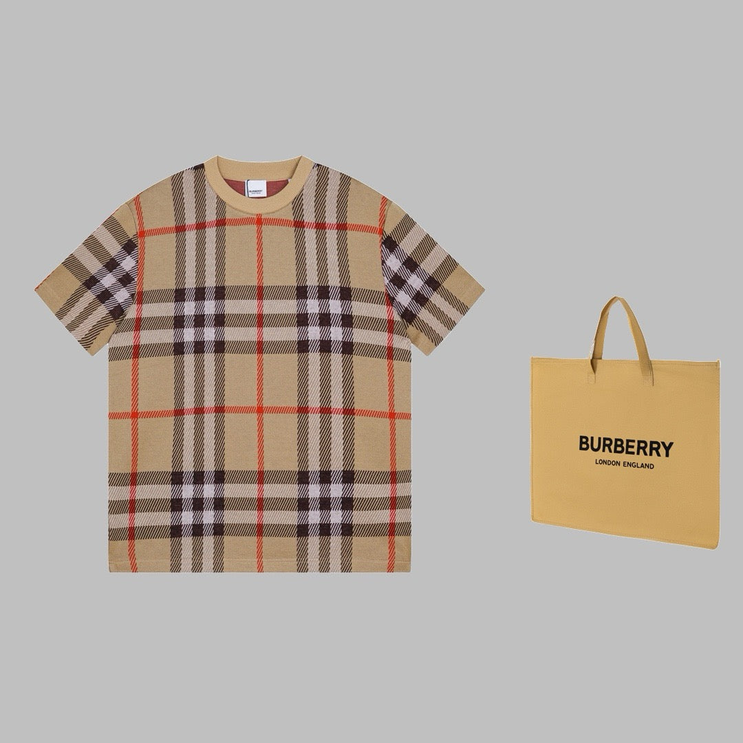 Mehrfarbiges T-Shirt