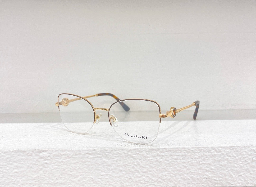 Braune, rosa, schwarze und weiße Sonnenbrille