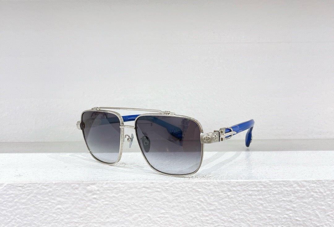 Blaue, braune und schwarze Sonnenbrille