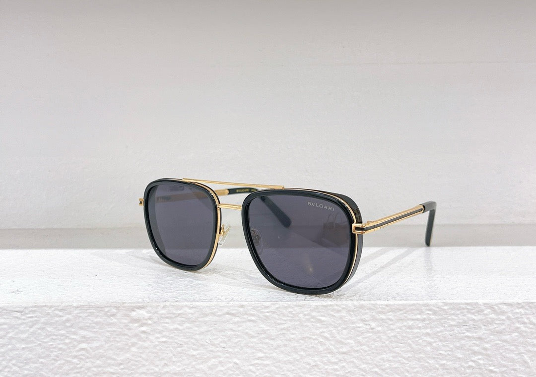 Rosa, braune und schwarze Sonnenbrille
