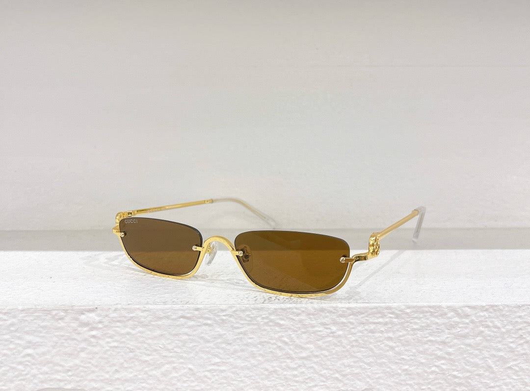 Mehrfarbige Sonnenbrille